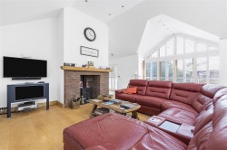 Images for Broadway, Bourn