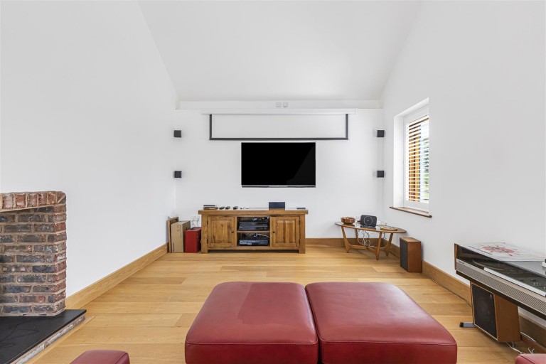 Images for Broadway, Bourn
