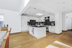 Images for Broadway, Bourn