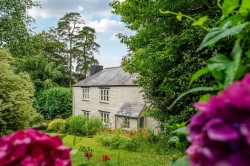 Images for Trevigro, Callington