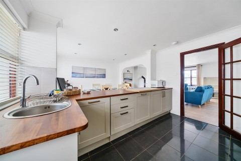 Click the photo for more details of North Morte Road, Mortehoe, Woolacombe