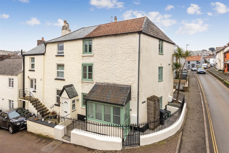 Click the photo for more details of Windsor Road, Kingsbridge