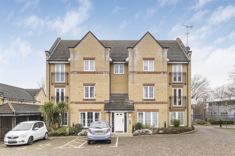 Click the photo for more details of Grebe Court, Cambridge