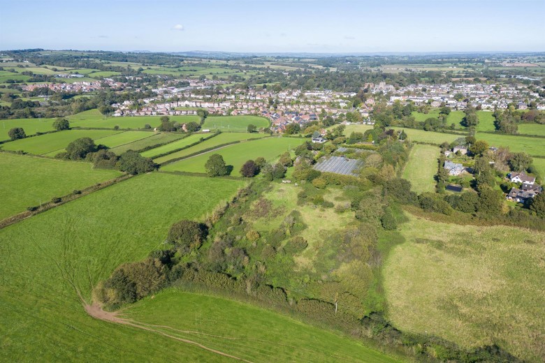 Click the photo for more details of Gerway Lane, Ottery St. Mary