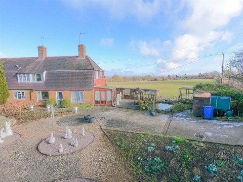 Click the photo for more details of Barford Road, South Newington, Banbury