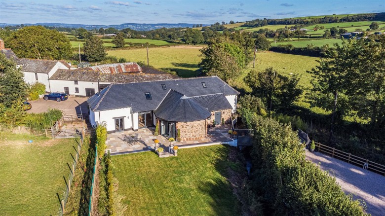 Click the photo for more details of East Butterleigh, Cullompton