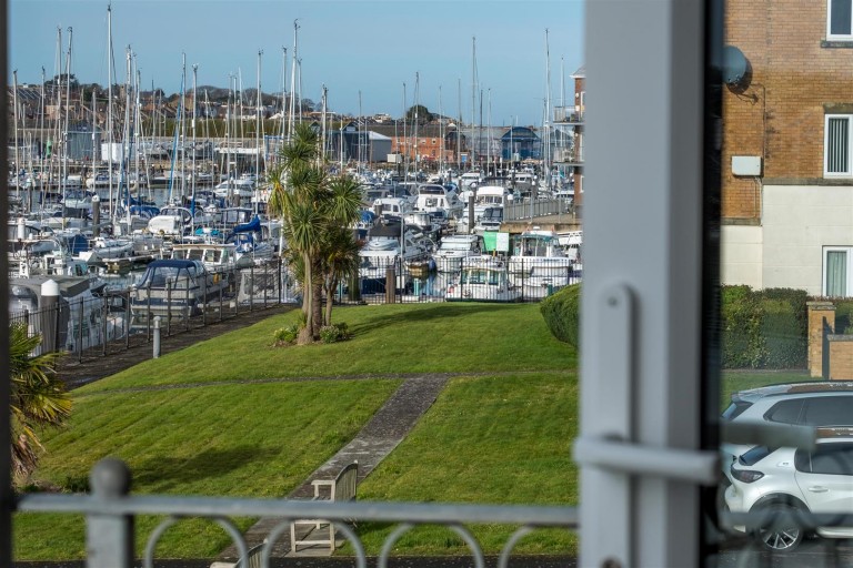 Images for East Cowes, Isle of Wight