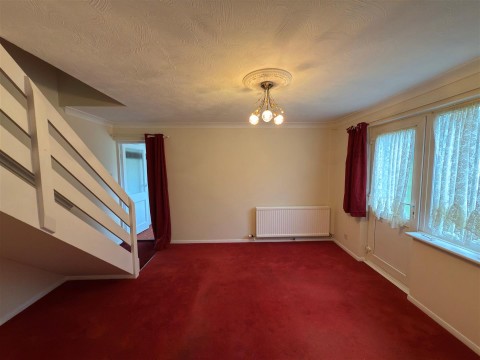 Click the photo for more details of Totland Bay, Isle of Wight