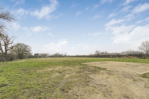 Click the photo for more details of Ely Road, Waterbeach, Cambridge