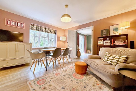 Click the photo for more details of Guildford Lane, Brant Broughton