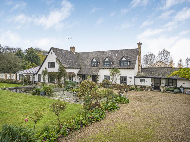 Images for The Avenue, Madingley