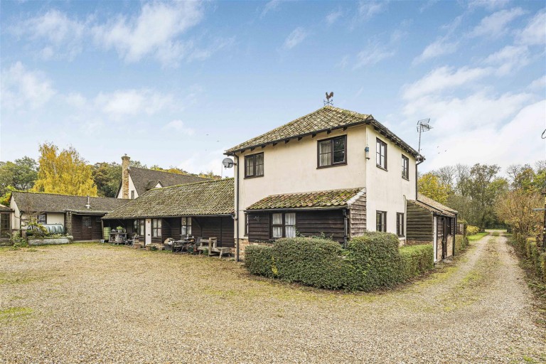 Images for The Avenue, Madingley