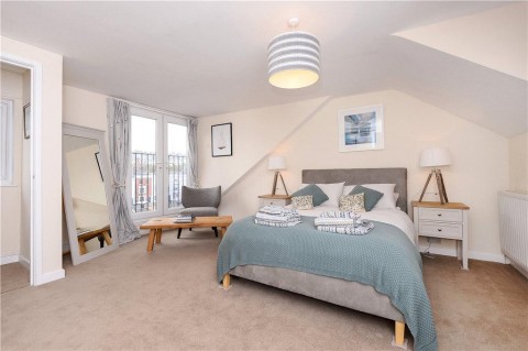 Click the photo for more details of Helen Lane, Weymouth, Dorset