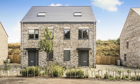 Click the photo for more details of Quarry Lane, Swaffham Bulbeck
