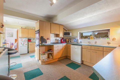 Click the photo for more details of Kingsale Road, Salcombe