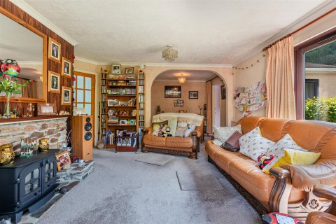 Click the photo for more details of Kingsale Road, Salcombe