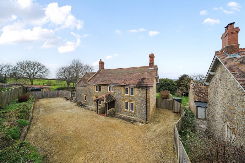 Click the photo for more details of Closworth, Yeovil, Somerset