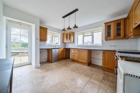 Click the photo for more details of Closworth, Yeovil, Somerset