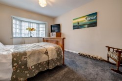 Images for Main Street, Worthington, LE65