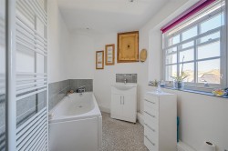 Images for Wooda Lane, Launceston