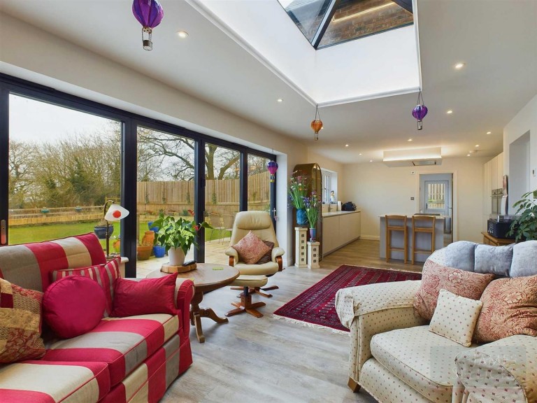 Images for Broad Lane, Husbands Bosworth, Lutterworth