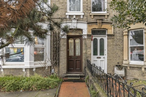 Click the photo for more details of Milton Road, Cambridge