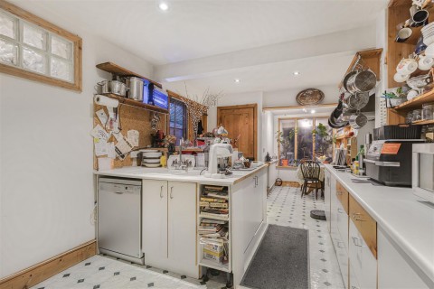 Click the photo for more details of Milton Road, Cambridge