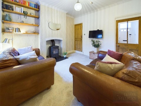 Click the photo for more details of Wordsworth Road, Knighton Fields, Leicester