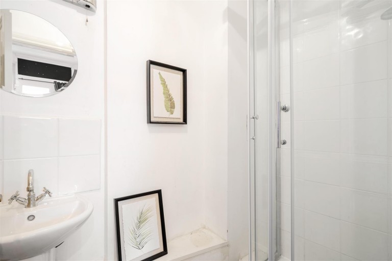 Images for Hazel Grove, Yelverton