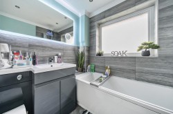 Images for Sunningdale Drive, Daventry, NN11
