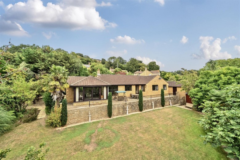 Click the photo for more details of Fair Place, Chiselborough, Stoke-Sub-Hamdon