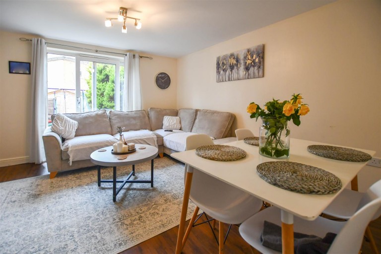 Images for Barley Close, Newmarket