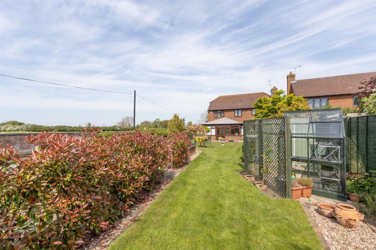 Images for Aikman Green, Grandborough, Rugby CV23