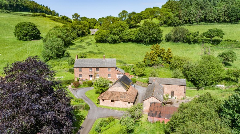 Click the photo for more details of Rooks Nest, Lydeard St. Lawrence, Taunton
