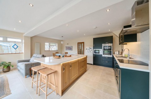 Click the photo for more details of Mounts Lane, Newnham, Daventry, NN11