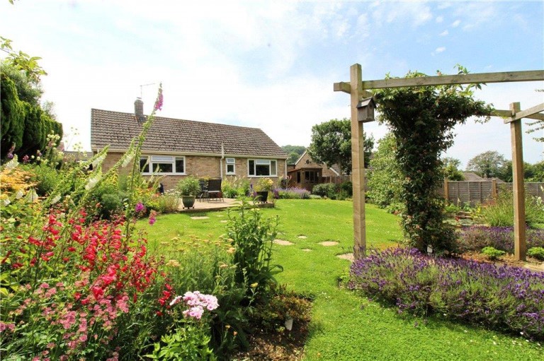 Images for Manor Fields, Bridport