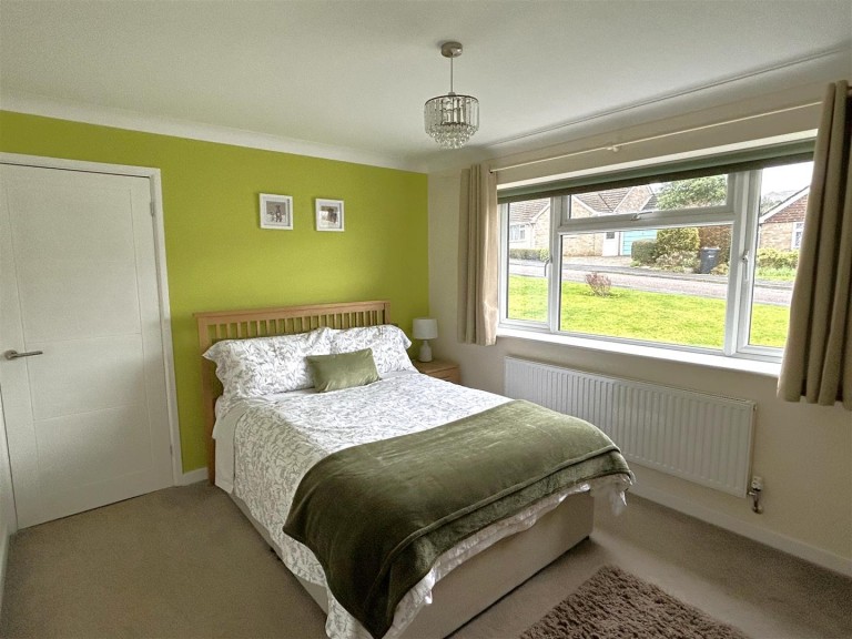 Images for Manor Fields, Bridport