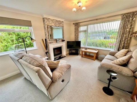 Click the photo for more details of Whitwell, Isle of Wight