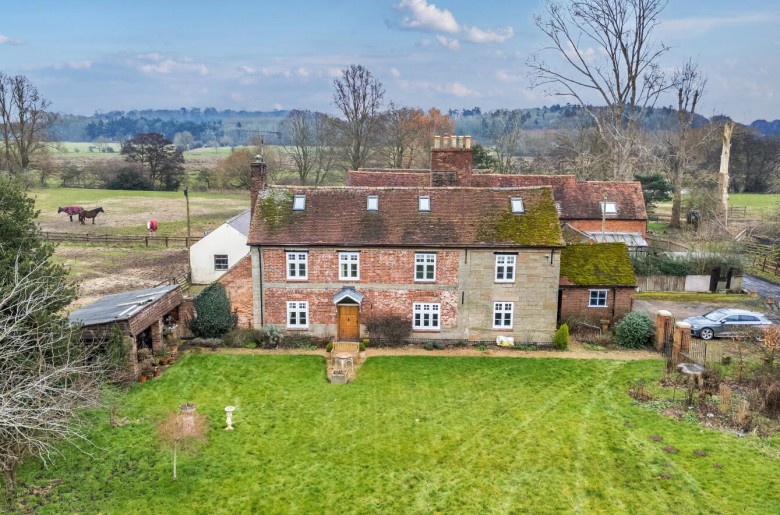 Click the photo for more details of Longbridge, Warwick, CV34