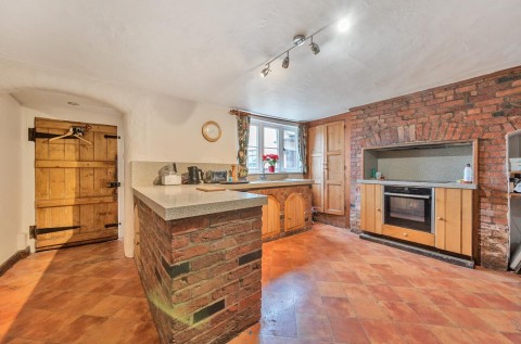 Click the photo for more details of Longbridge, Warwick, CV34