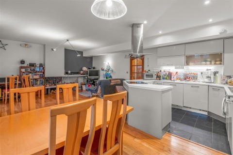 Click the photo for more details of Dundridge Court, Dundridge Estate, Totnes