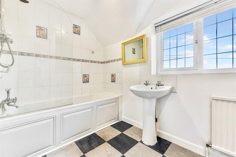 Images for Stone House, Leadenham