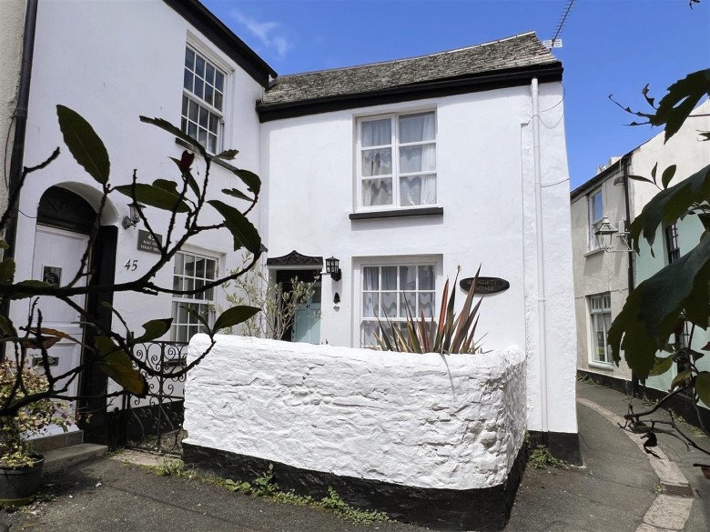 Click the photo for more details of Market Street, Appledore, Bideford