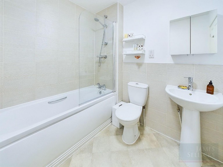 Images for Barrowcliff Way, Blaby, Leicestershire