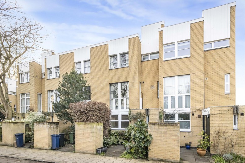 Click the photo for more details of Highsett, Cambridge