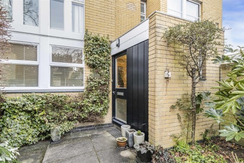 Click the photo for more details of Highsett, Cambridge
