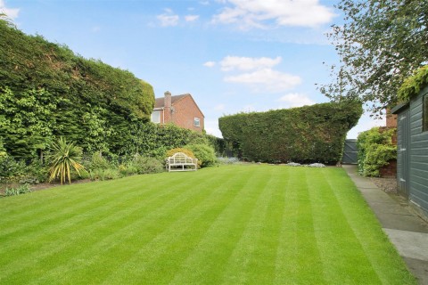 Click the photo for more details of Carlton Road, Bassingham