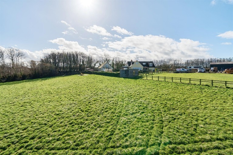 Images for North Perrott Road, Haselbury Plucknett