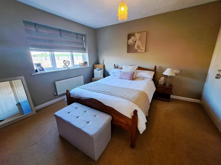 Images for Middle Greeve, Wootton, Northampton, NN4
