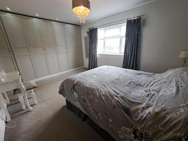 Images for South View, Kislingbury, Northampton, NN7